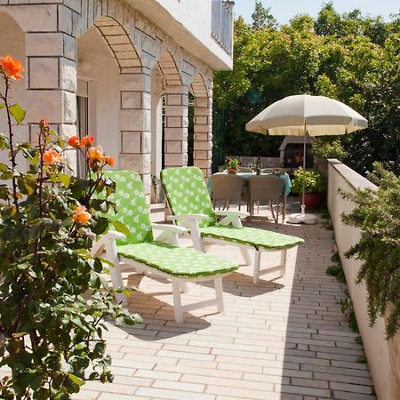 Apartments Marija Vrbnik Ngoại thất bức ảnh